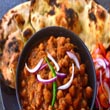 Onion Kulcha with Chana